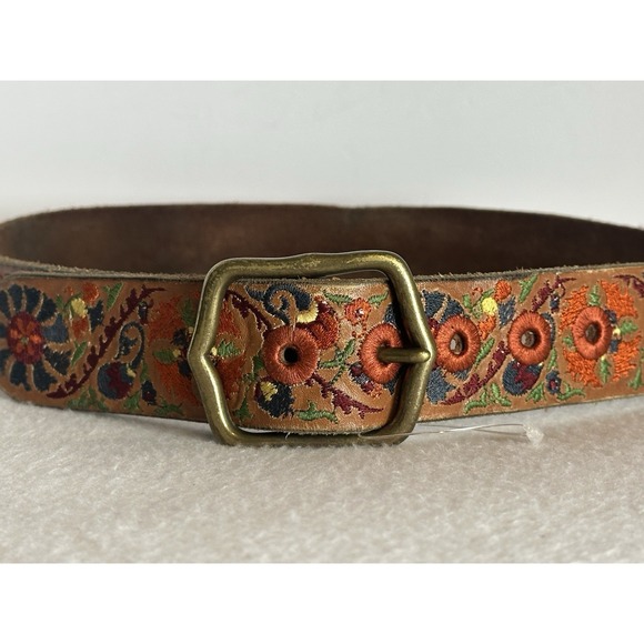 Lucky Brand Accessories - LUCKY BRAND Belt Womens sz.M Embroidered Floral Paisley Leather Brass Buckle